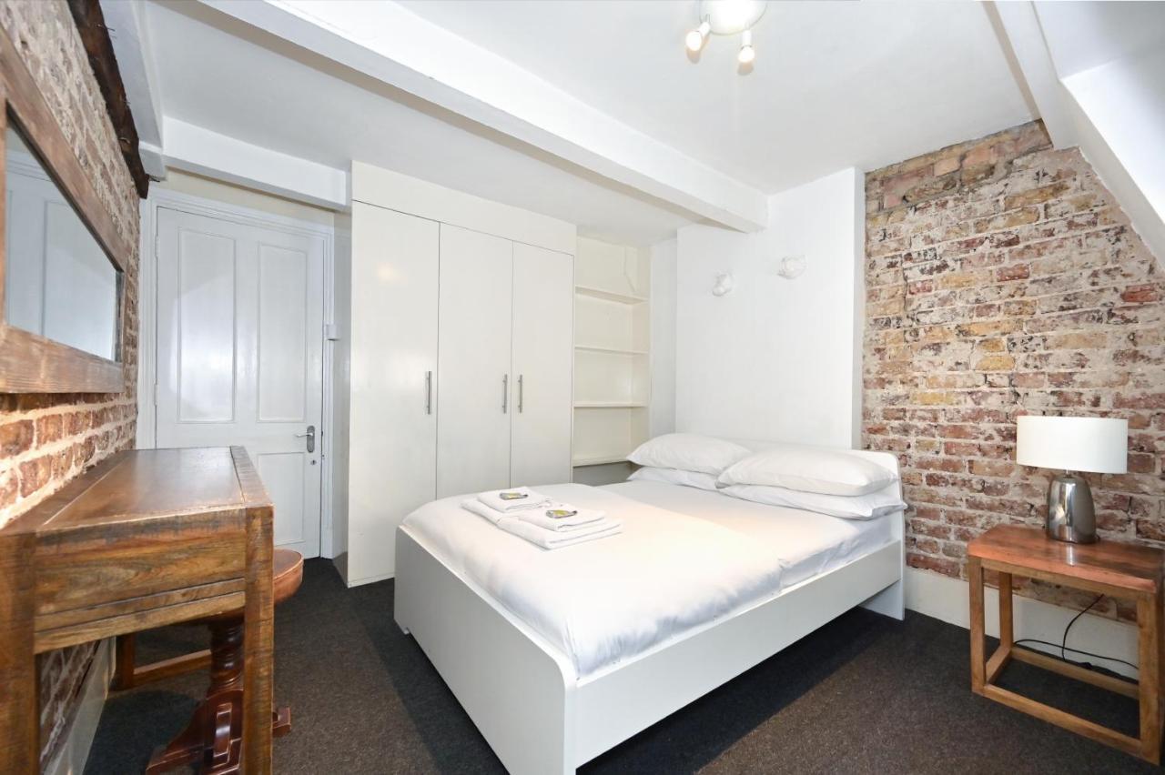 Soho, Piccadilly & Chinatown - Two Bedroom & Two Double Beds Apartment London Eksteriør billede